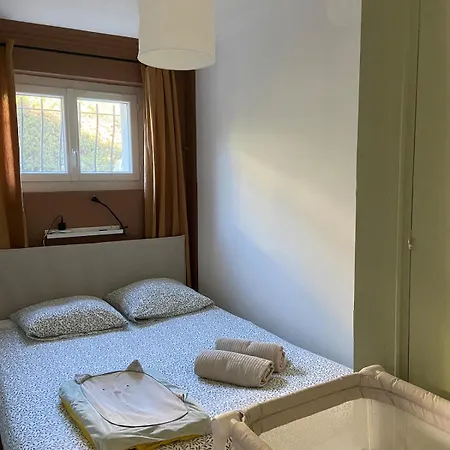 Maison Cosy Et Jardin, Clim & Parking & Plages アパート *